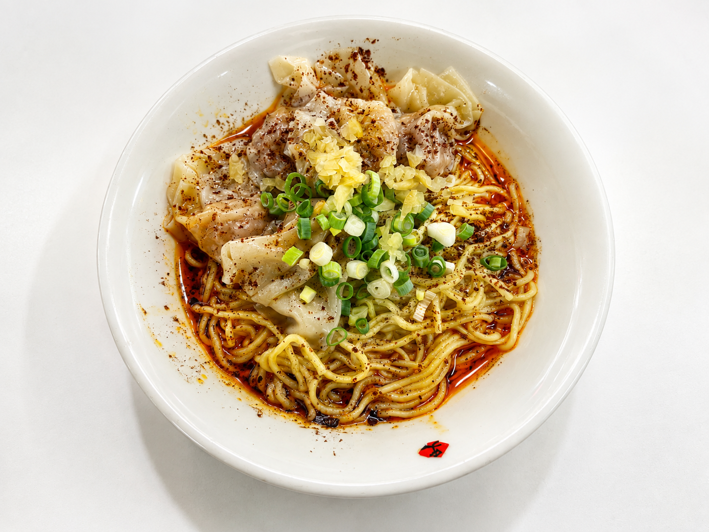Shi Liao Wei Ji – Nanmen Market｜Red Oil Wontons — Nanmen Market / MRT Chiang Kai Shek Memorial Hall