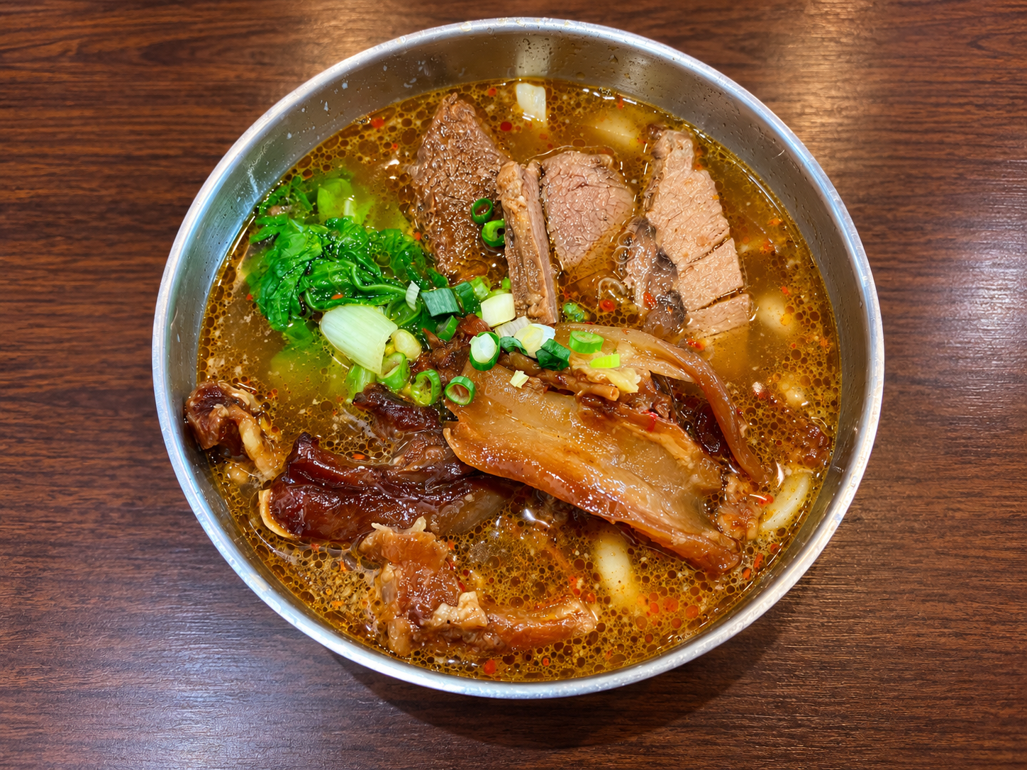 Yun Ke Lai Knife-Cut Noodles|Knife-Cut Beef Noodles Near Taipei Main Station